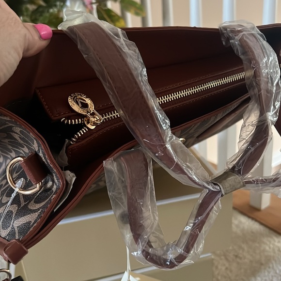 VALENTINO ORLANDI LARGE TOTE NEW AUTHENTIC 14x14 - Picture 8 of 13